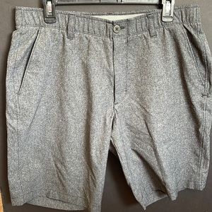 Under Armour Men’s shorts, 36